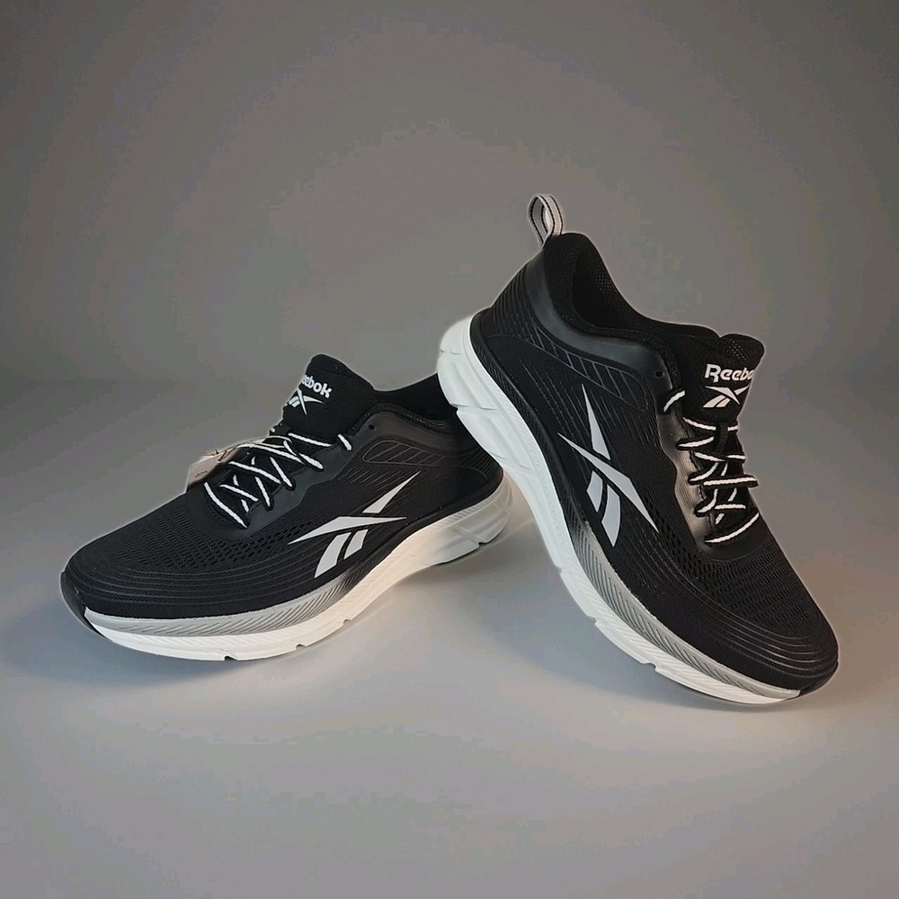 Reebok Women's Road Strider Running Shoe Size‎ 10 Black NWOB